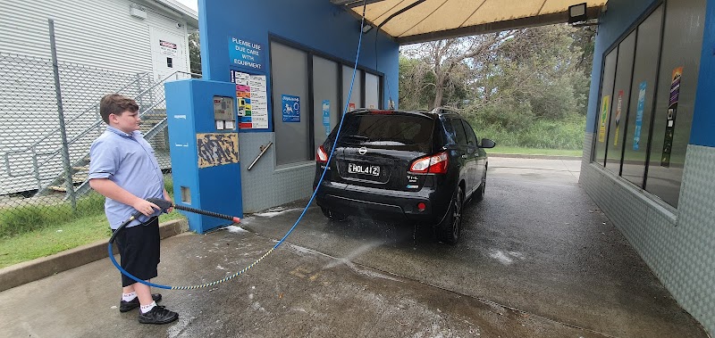 GC Airport Car and Dog Wash in Gold Coast