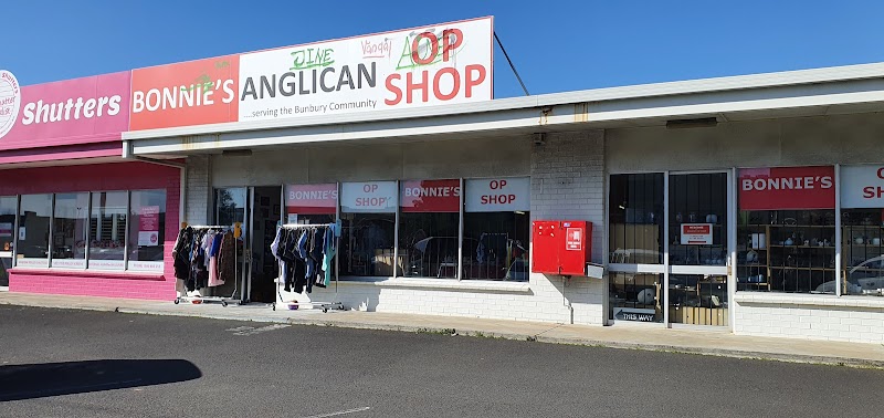 Bonnie's Opshop in Bunbury