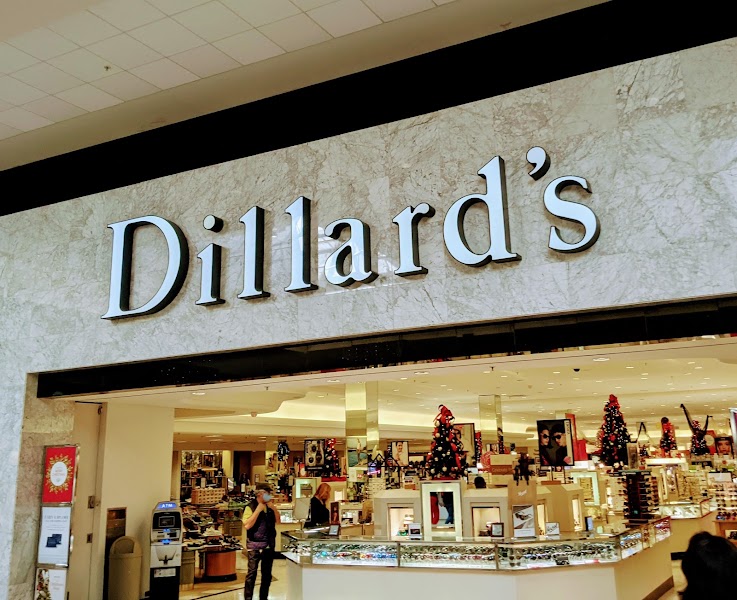 Dillard's: Tyrone Square