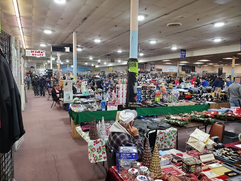 North Point Plaza Flea Market in Baltimore MD