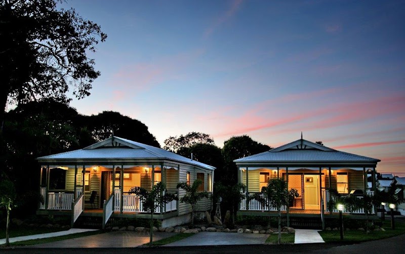 Barney Beach Accommodation in Gladstone, Australia