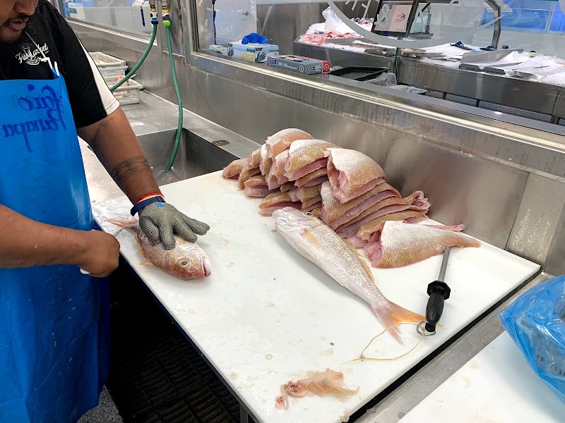 Daniel Street Fish Market in Caloundra, Queensland