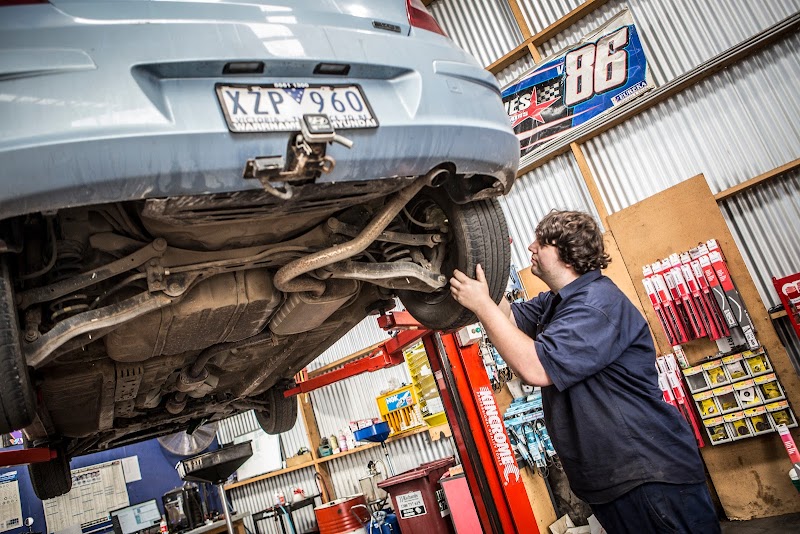 Lowes Auto Repairs in Warrnambool, Victoria