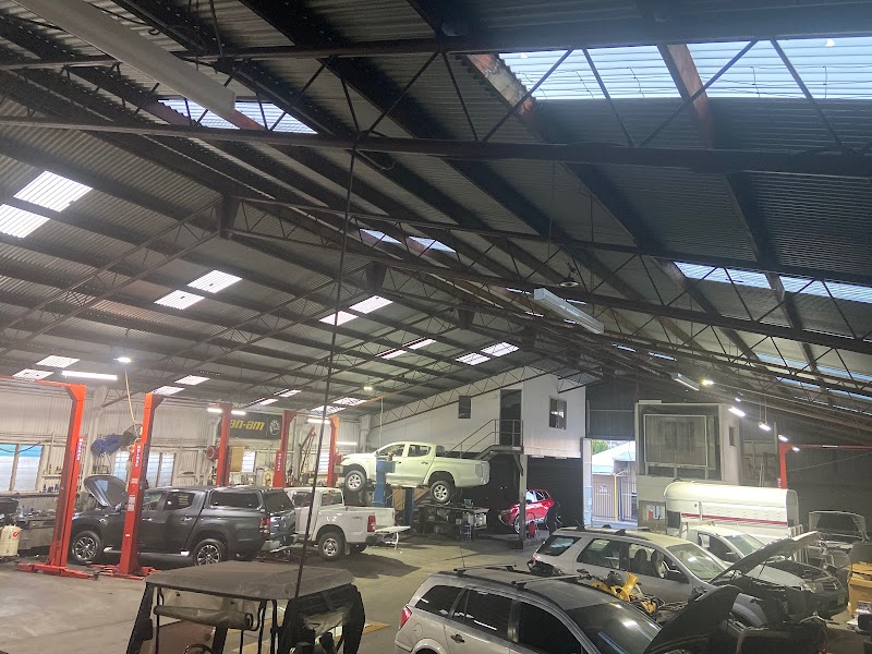 Phillip Pattison Auto Repairs in Armidale, New South Wales