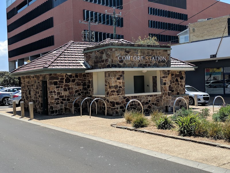 Public Toilet - Beauty Park in Frankston, Victoria