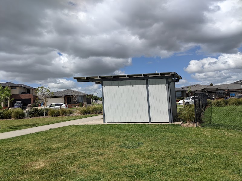 Public Toilet in Cranbourne, Victoria