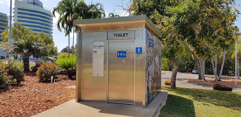 Public toilet in Darwin, Northern Territory