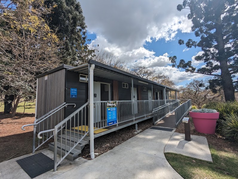 Victoria Park public toilets in Brisbane, Queensland