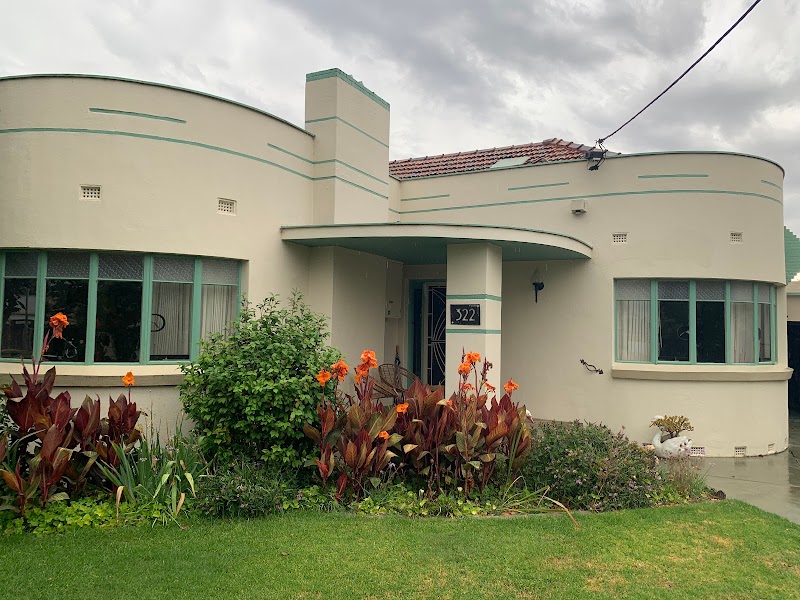 B&B Wodonga - Art Deco Accommodation in Albury-Wodonga, Australia