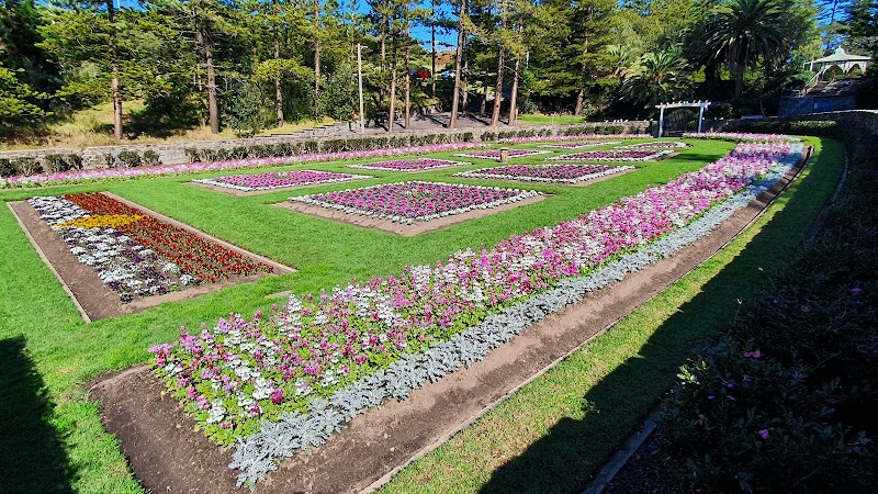 Garside Gardens (Rose Garden) in Newcastle, Australia