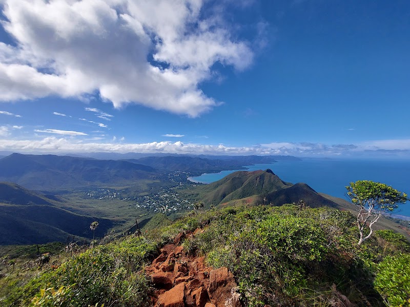 Mont Dore Corniche Sud Trailhead in Nouméa, New Caledonia