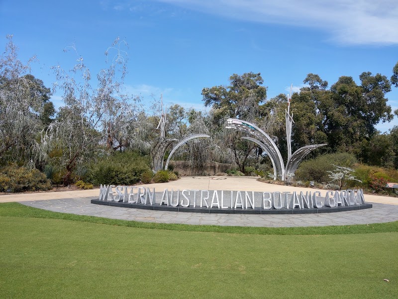 Wanneroo Botanic Gardens | Mini Golf and Glow Golf in Perth, Australia