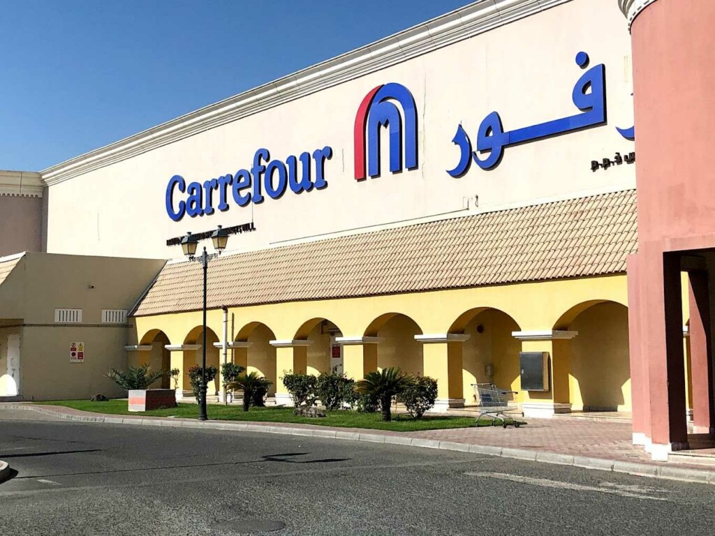 Carrefour Villaggio Mall