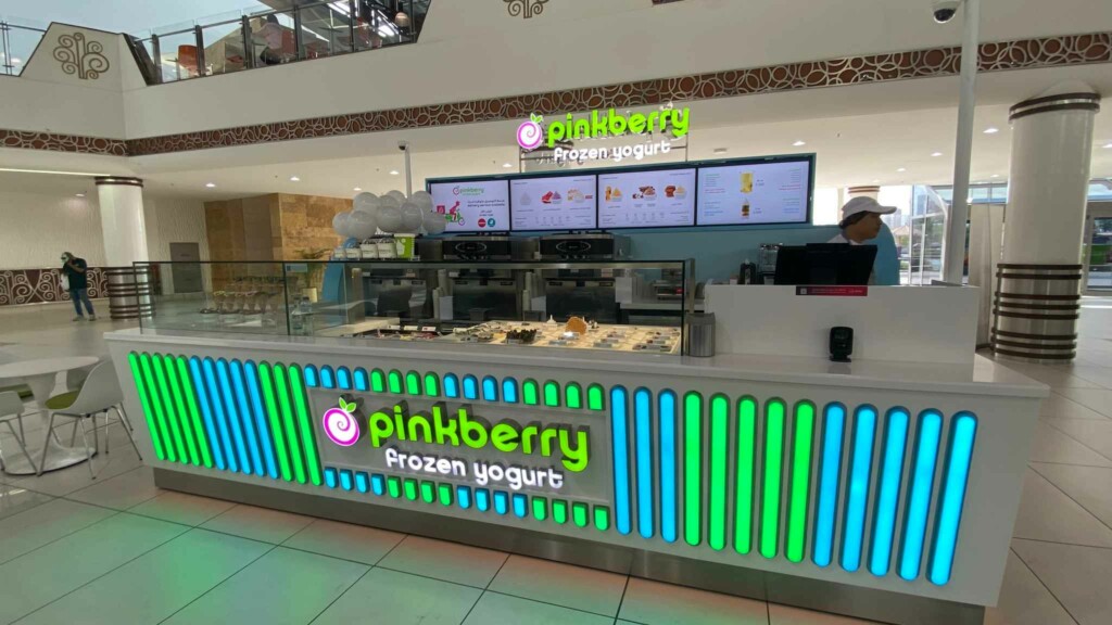 Pinkberry Kiosk