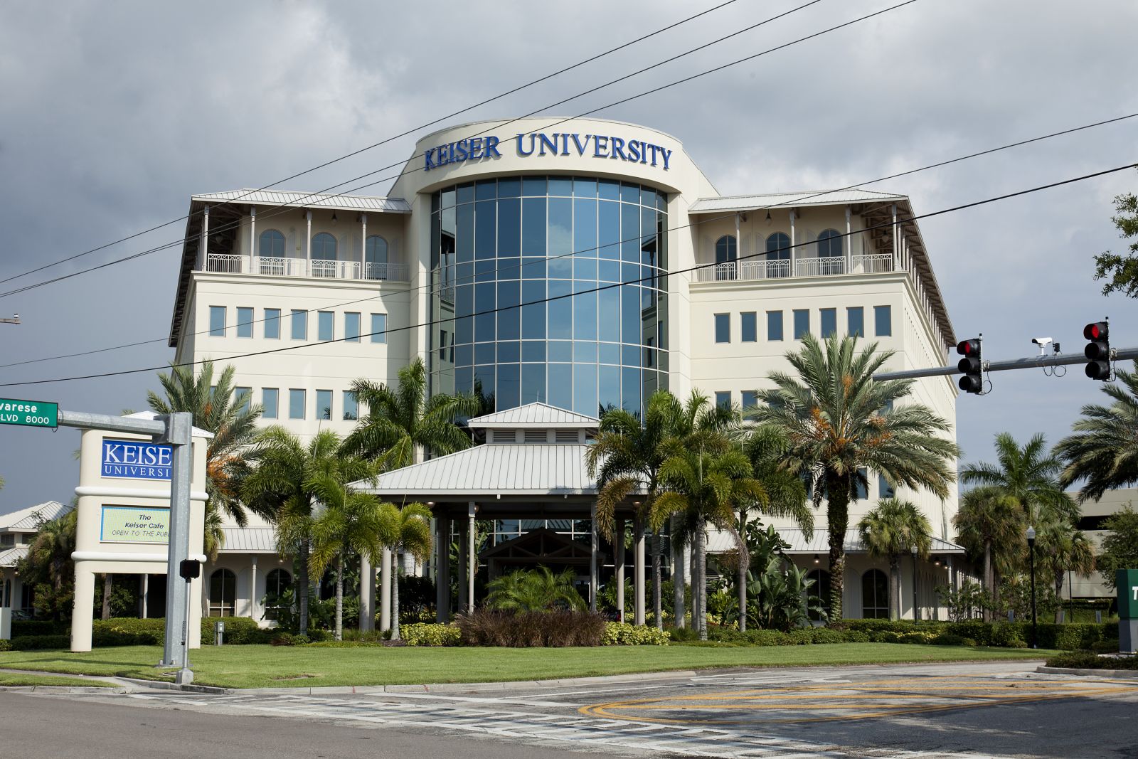 Consideration to Apply: Pros and Cons of Keiser University