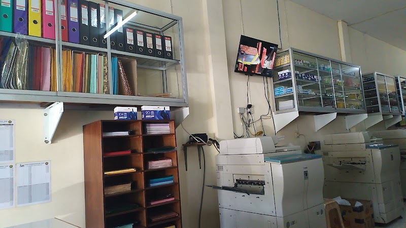 Ari Copy Centre di Cilacap