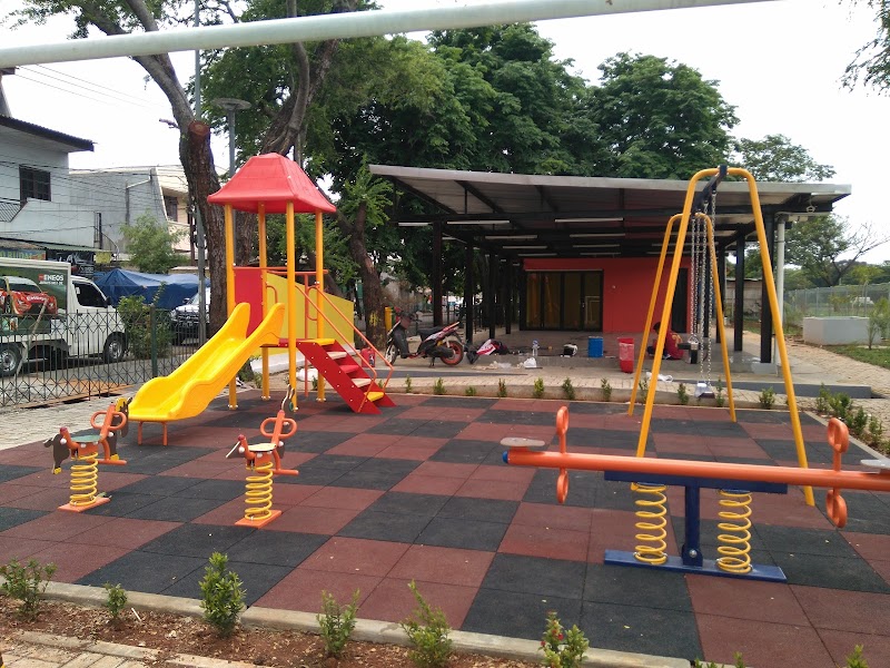 Salah satu playground yang ada di Grogol Petamburan, Jakarta Barat