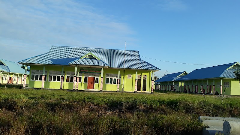 Foto apotek terdekat di Kab. Konawe Kepulauan