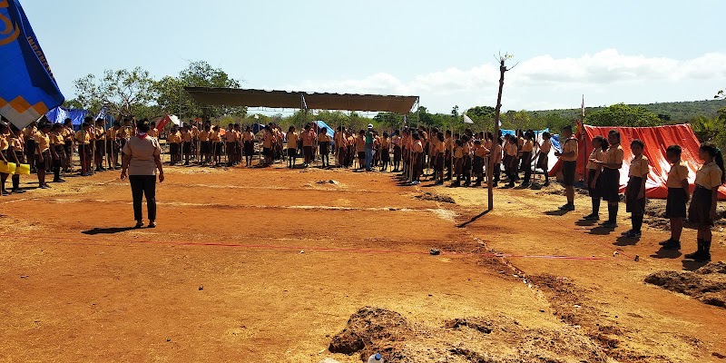 Foto apotek terdekat di Kab. Sabu Raijua