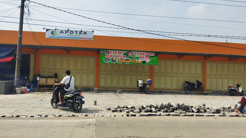 Foto apotek terdekat di Kab. Serang