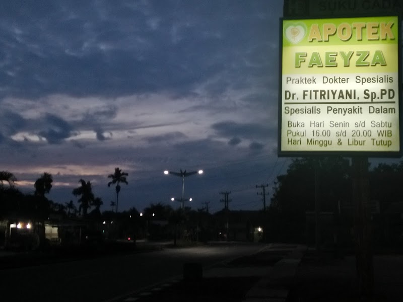 Foto apotek terdekat di Kab. Tanjung Jabung Timur