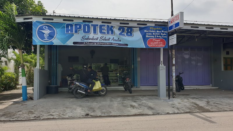 Foto apotek terdekat di Kab. Tegal