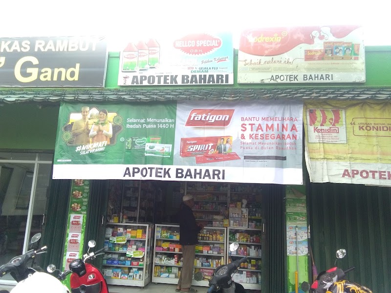 Foto apotek terdekat di Kota Serang