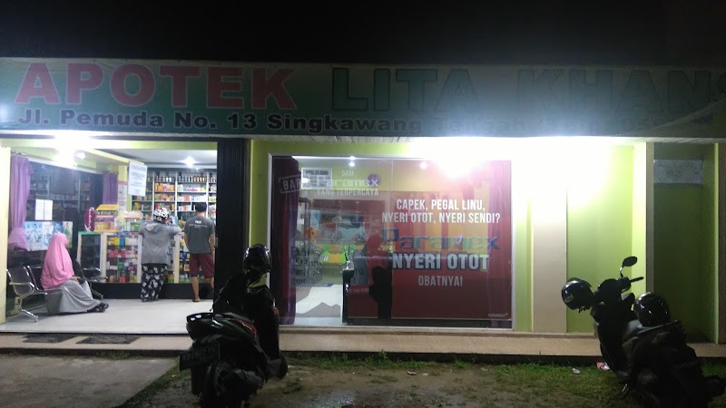 Foto apotek terdekat di Kota Singkawang