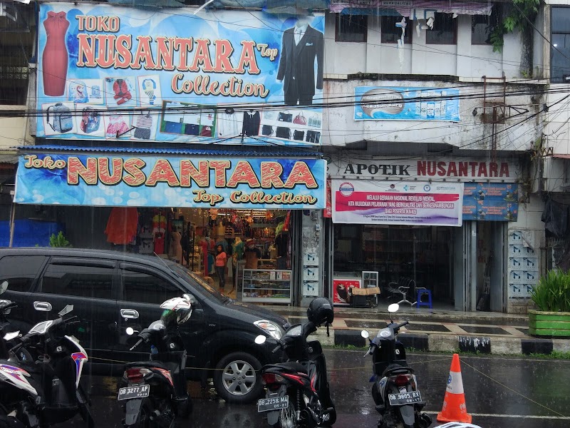 Foto apotek terdekat di Kota Tomohon