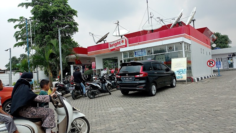 Foto Pom Bensin terdekat di Kab. Bekasi