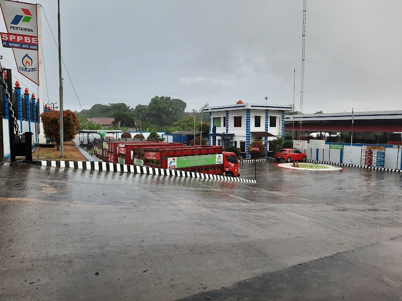 Foto Pom Bensin terdekat di Kab. Bengkulu Tengah