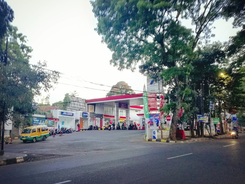 Foto Pom Bensin terdekat di Kota Bandung