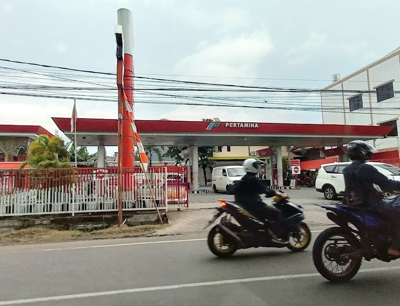 Foto Pom Bensin terdekat di Kota Makassar