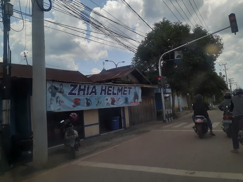 Toko Helm di Barito Timur