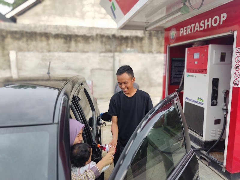 Toko Helm di Bengkulu Tengah