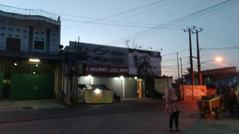 Toko Helm di Kab. Bekasi