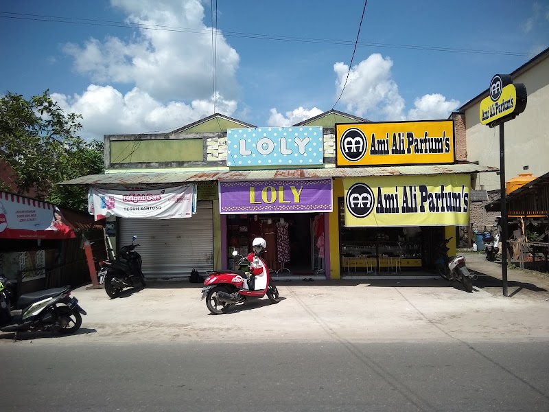 Toko Helm di Kotawaringin Timur