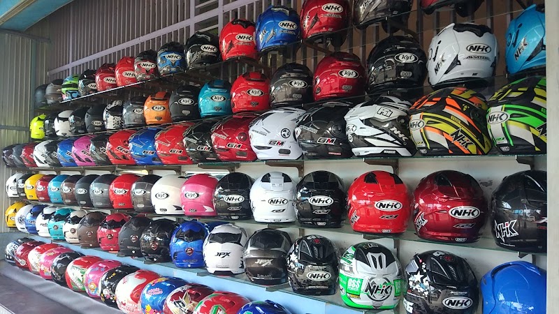 Toko Helm di Lampung Selatan