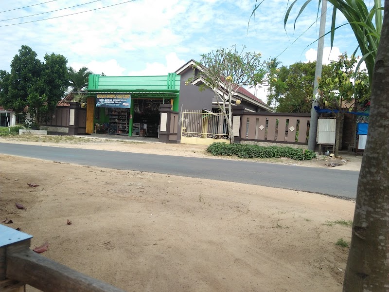 Toko Helm di Lampung Tengah