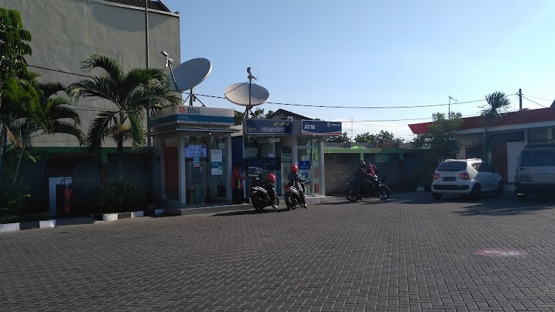 Atm Bank Bri (2) terbaik di Kota Mojokerto