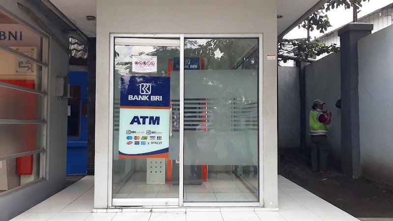 ATM BRI YONIF 501 (2) terbaik di Kota Madiun