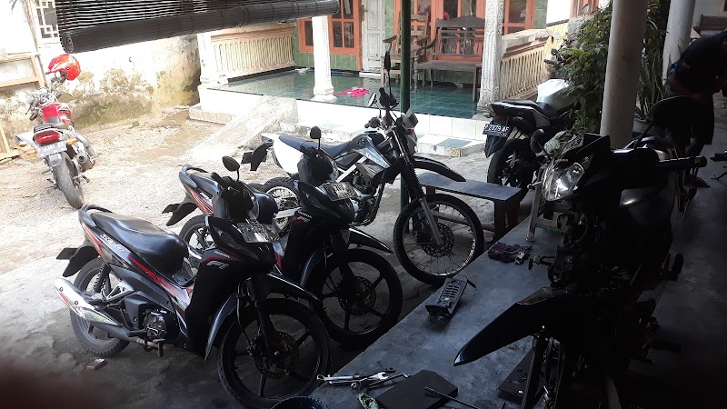 Bengkel motor terbaik di Kab. Bondowoso