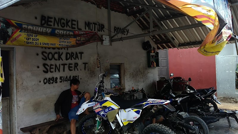 Bengkel motor terbaik di Kab. Kudus