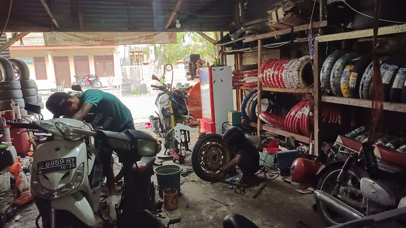 Bengkel motor terbaik di Kab. Mojokerto