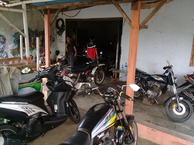 Bengkel motor terbaik di Kab. Pekalongan