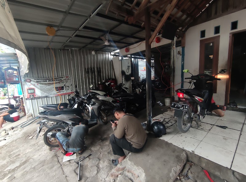 Bengkel motor terbaik di Kab. Rembang