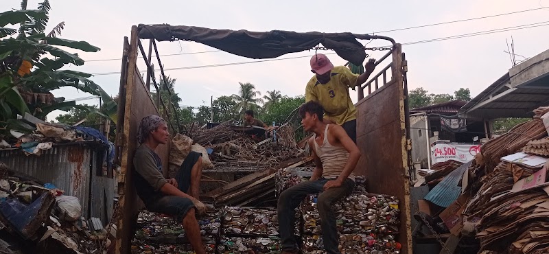 Toko Listrik (3) terbaik di Kab. Nias Selatan