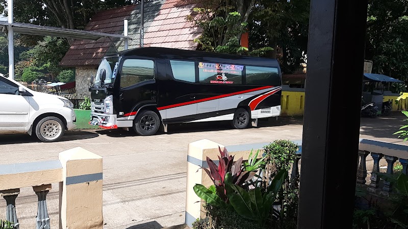 Agen Bus (1) terbaik di Kab. Garut