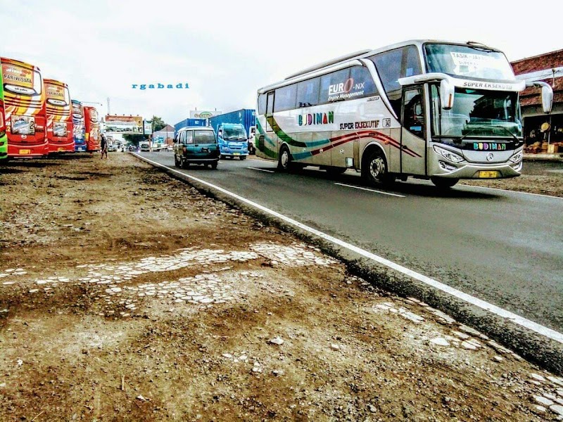 Agen Bus (1) terbaik di Kota Banjar