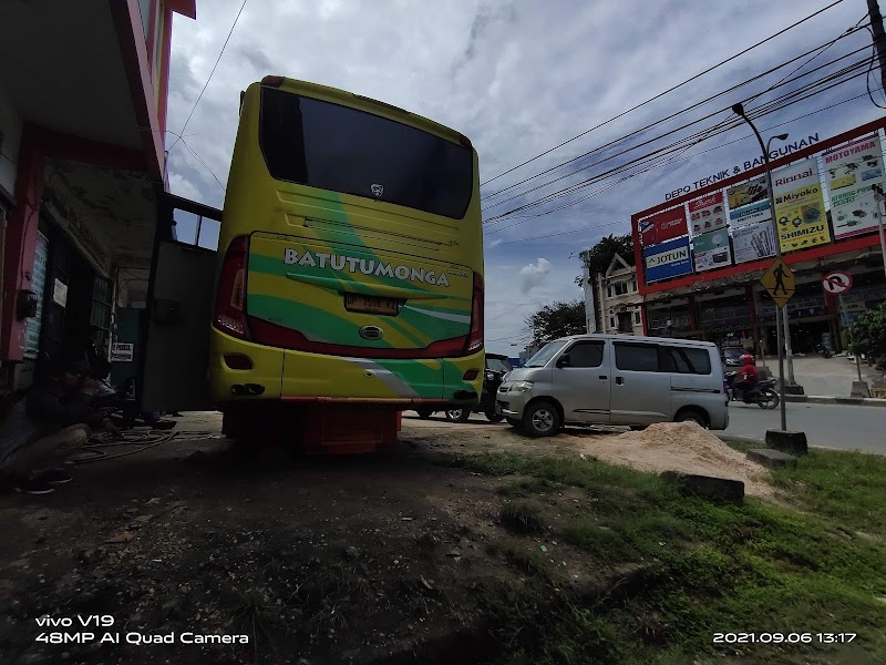 Agen Bus (1) terbaik di Kota Kendari